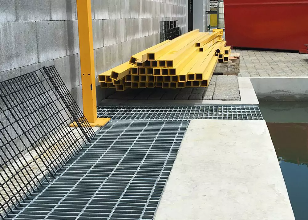 High-quality steel grate mashing from Vesselex for heavy-duty use